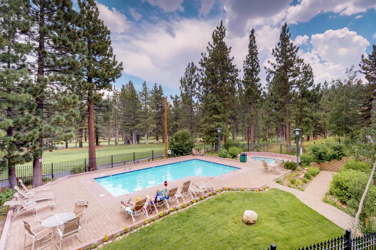 Mammoth Green Condos Маммот-Лейкс Екстер'єр фото